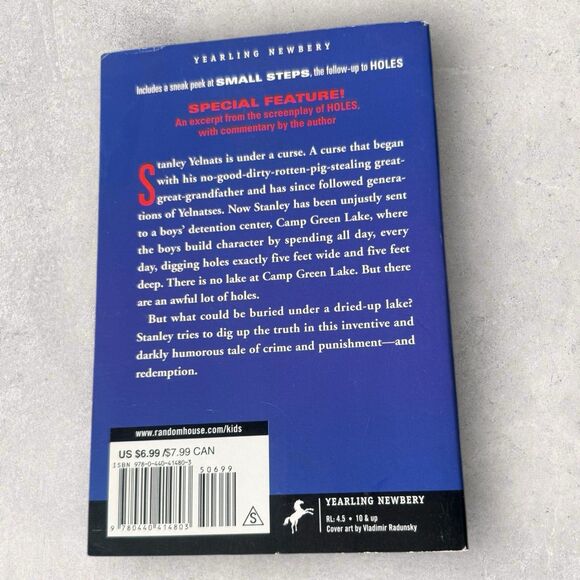 Holes By Louis Sachar. 9780439253222 - Picture 3 of 4